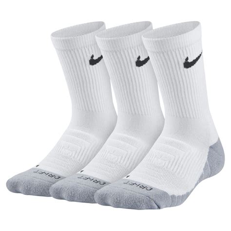 foot locker nike socks